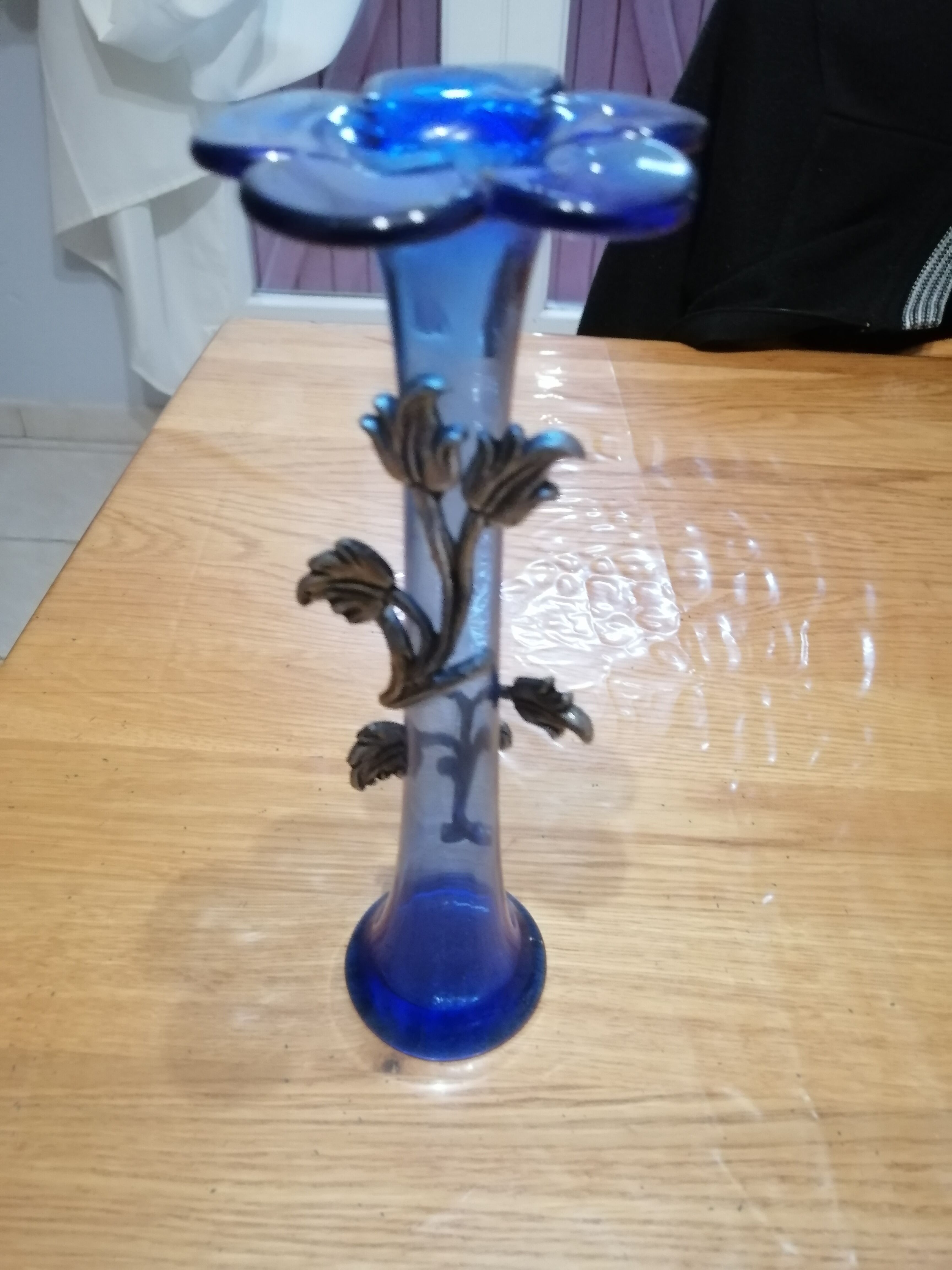 Ancient soliflore vase