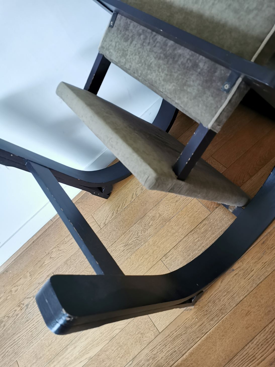 Paire de fauteuils Vibo circa 1950