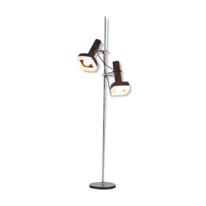 Lampadaire par bent Karbly