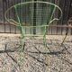Deux mid century paire de chaises longues de jardin en fer forgé