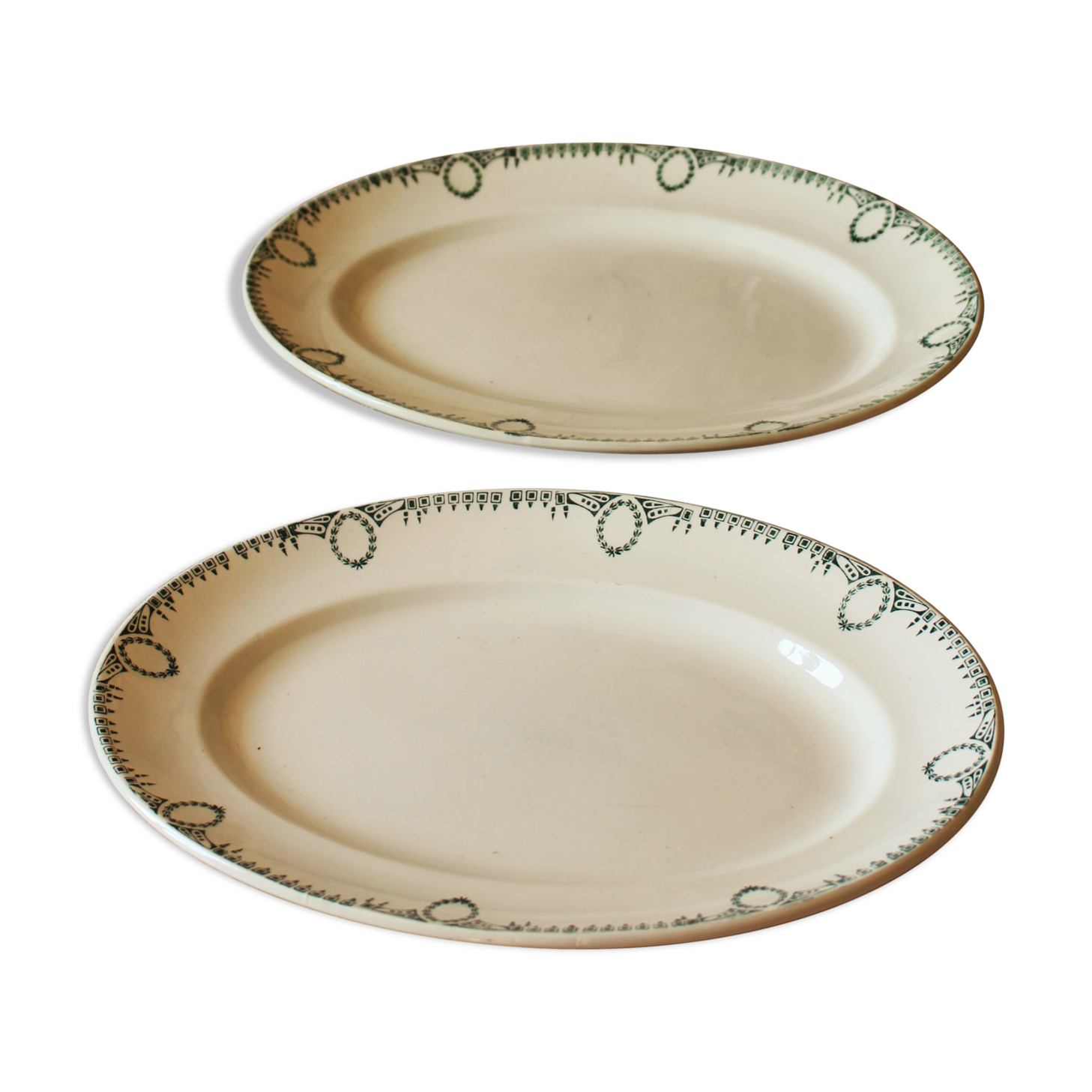 Lot 2 plats ovales Terre de Fer vert Saint Amand cygne