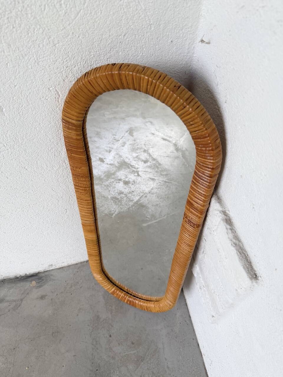 Miroir osier tressé Italie années 60 ovale