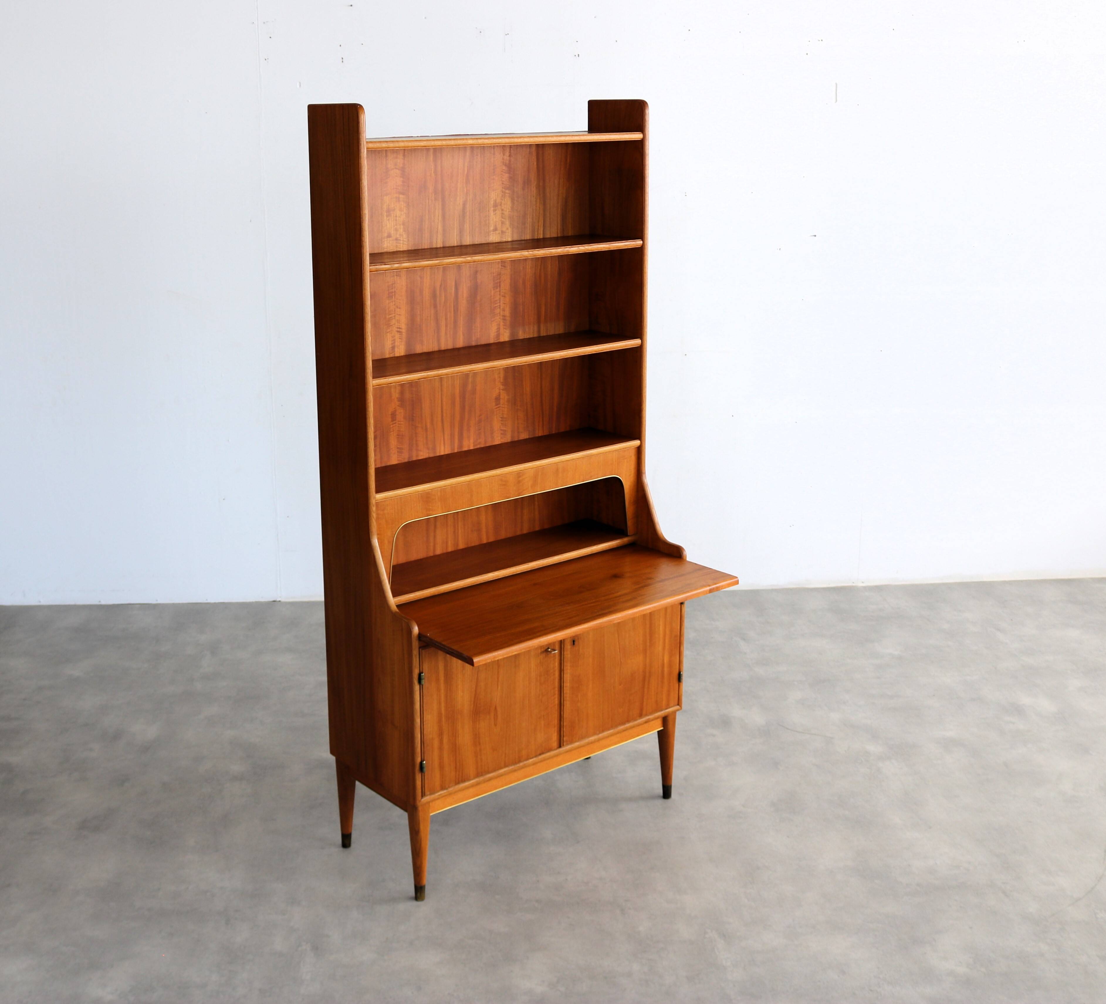 Vintage secretary | wall cupboard | 60s | treman