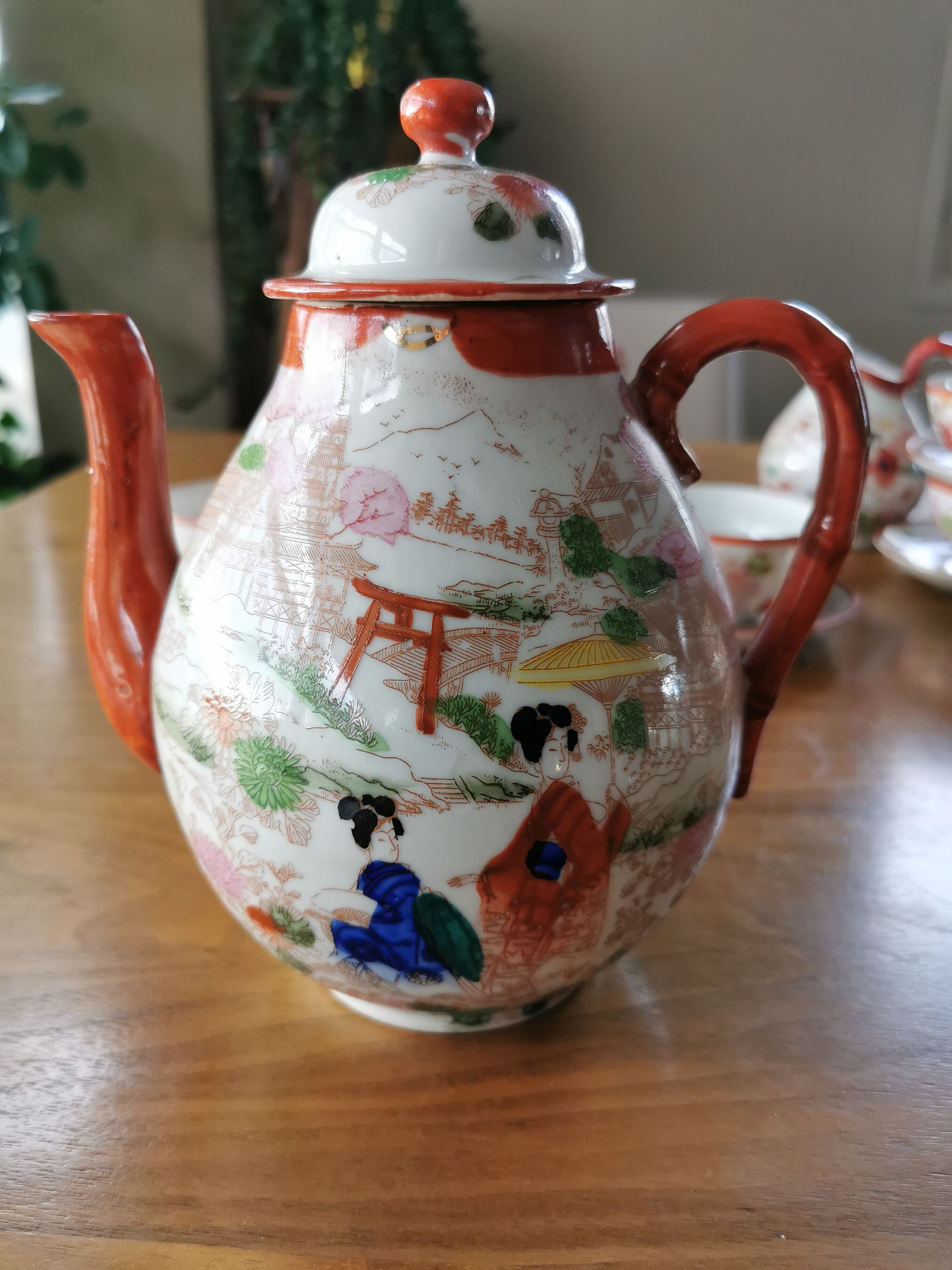 Great old Japanese tea set made of porcelain