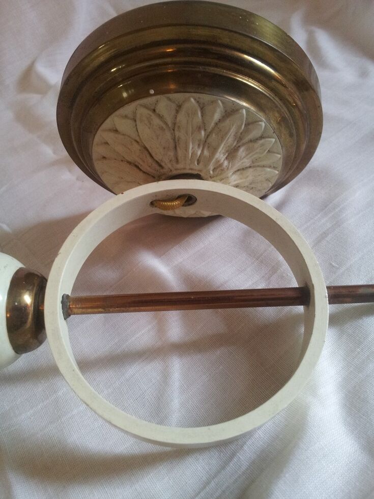 Applique couverte de métal et verre 40