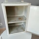 Vintage medicine cabinet 60s/70s