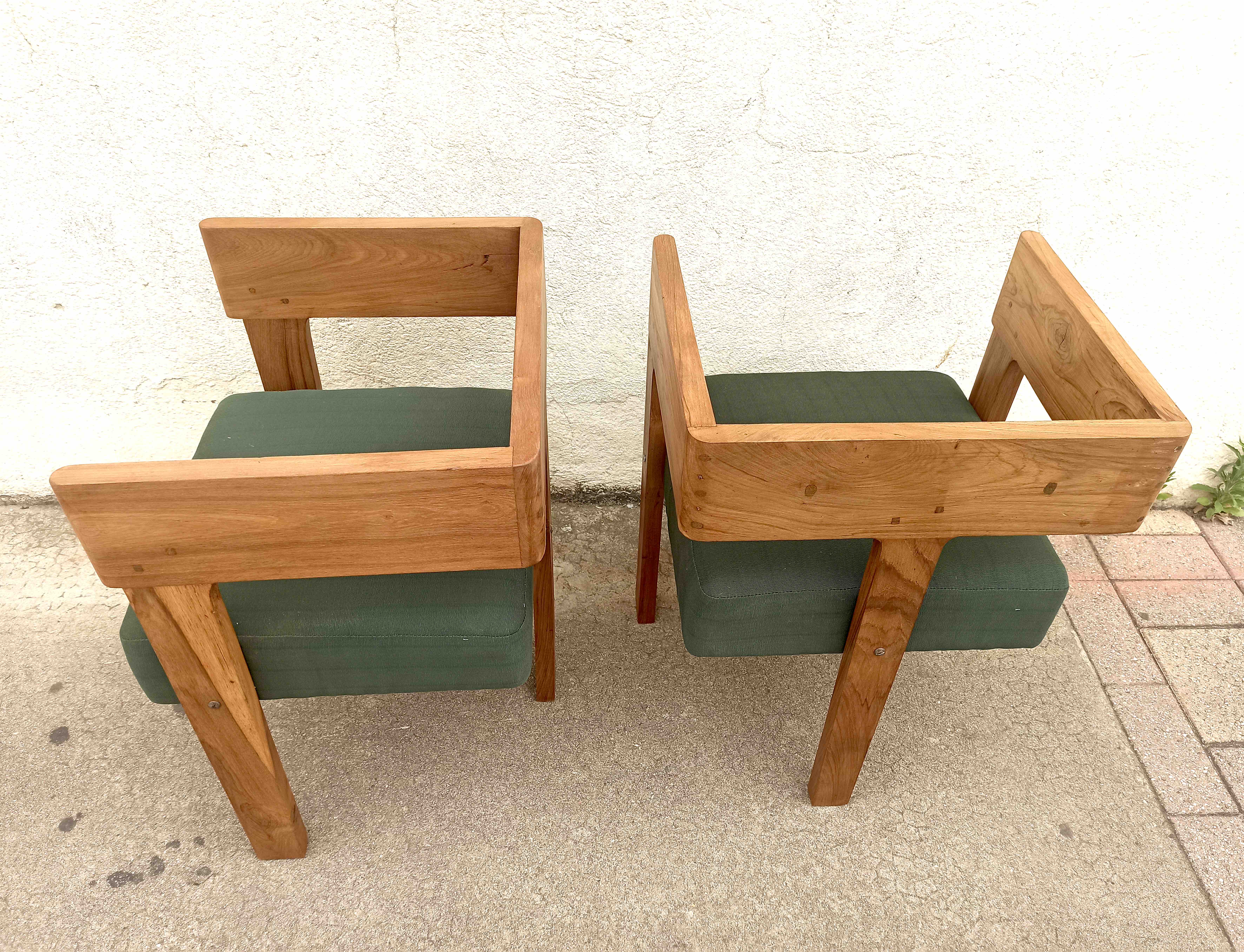 Pair of tripod armchairs ancient solid teak, 60