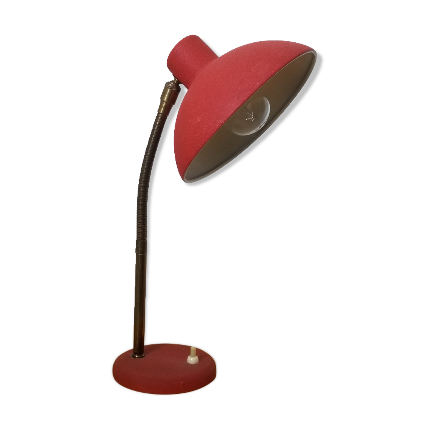 Vintage laying lamp in brass and grainy red aluminum - 50s