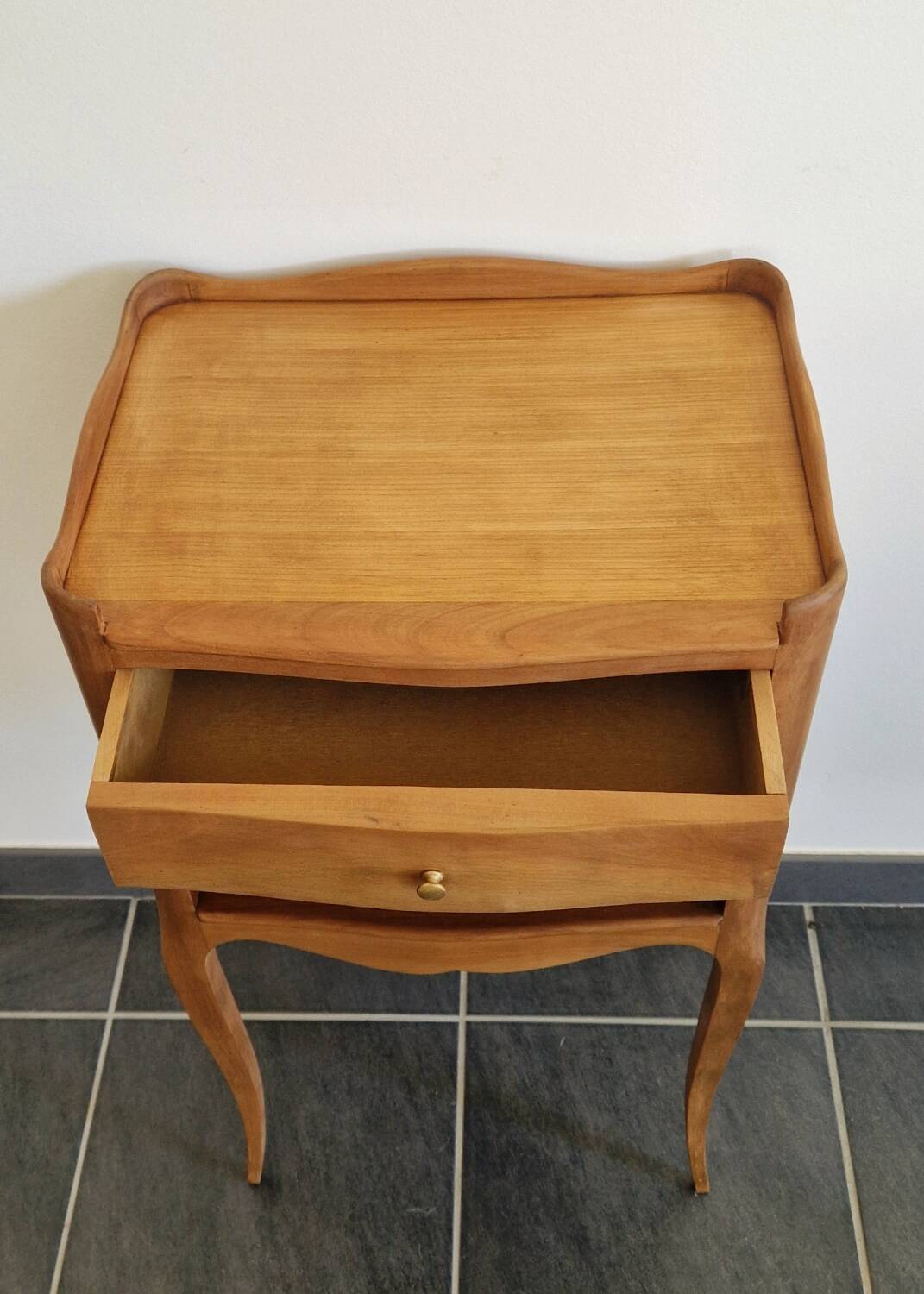 Solid cherry bedside table - Louis XV style - Signed DR