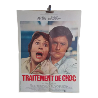 Affiche pliée originale traitement de choc avec Annie Girardot et Alain Delon  1973