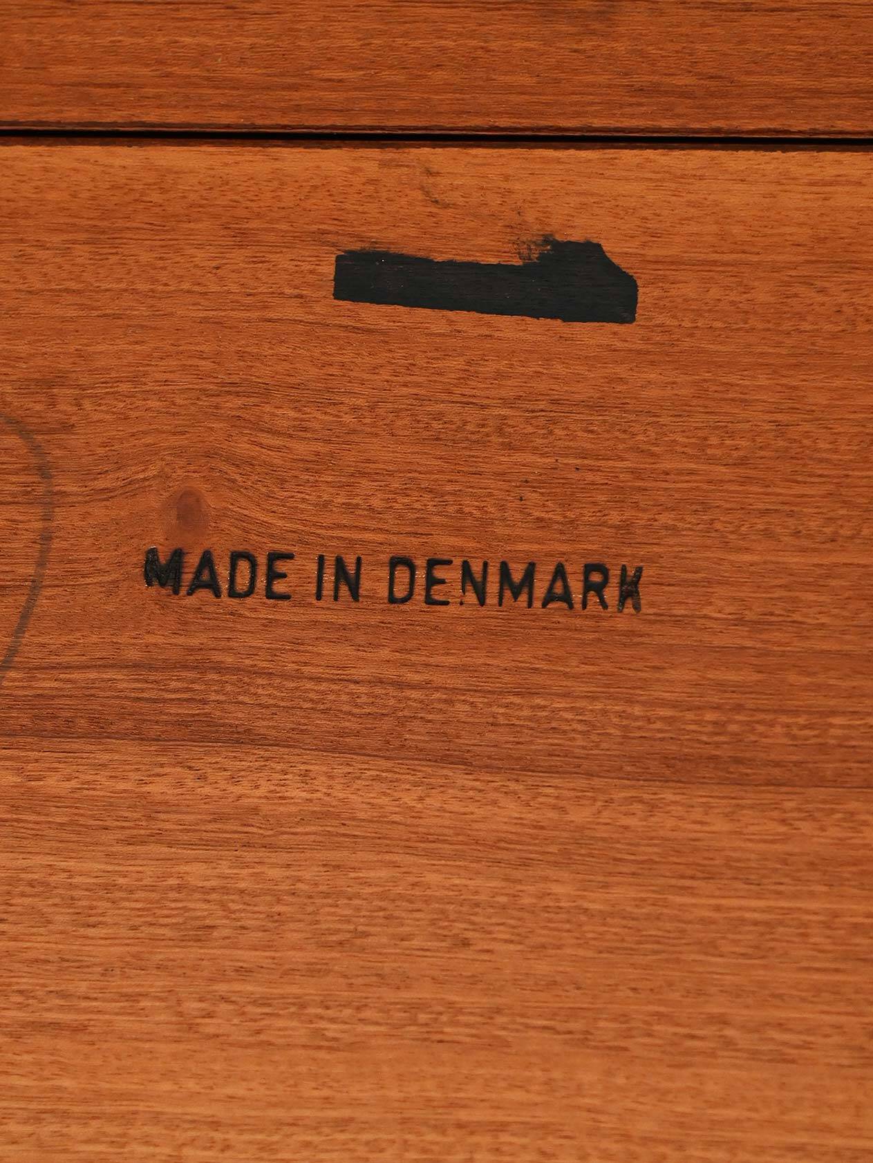 Table extensible arrondie en palissandre danois, années 1950/60