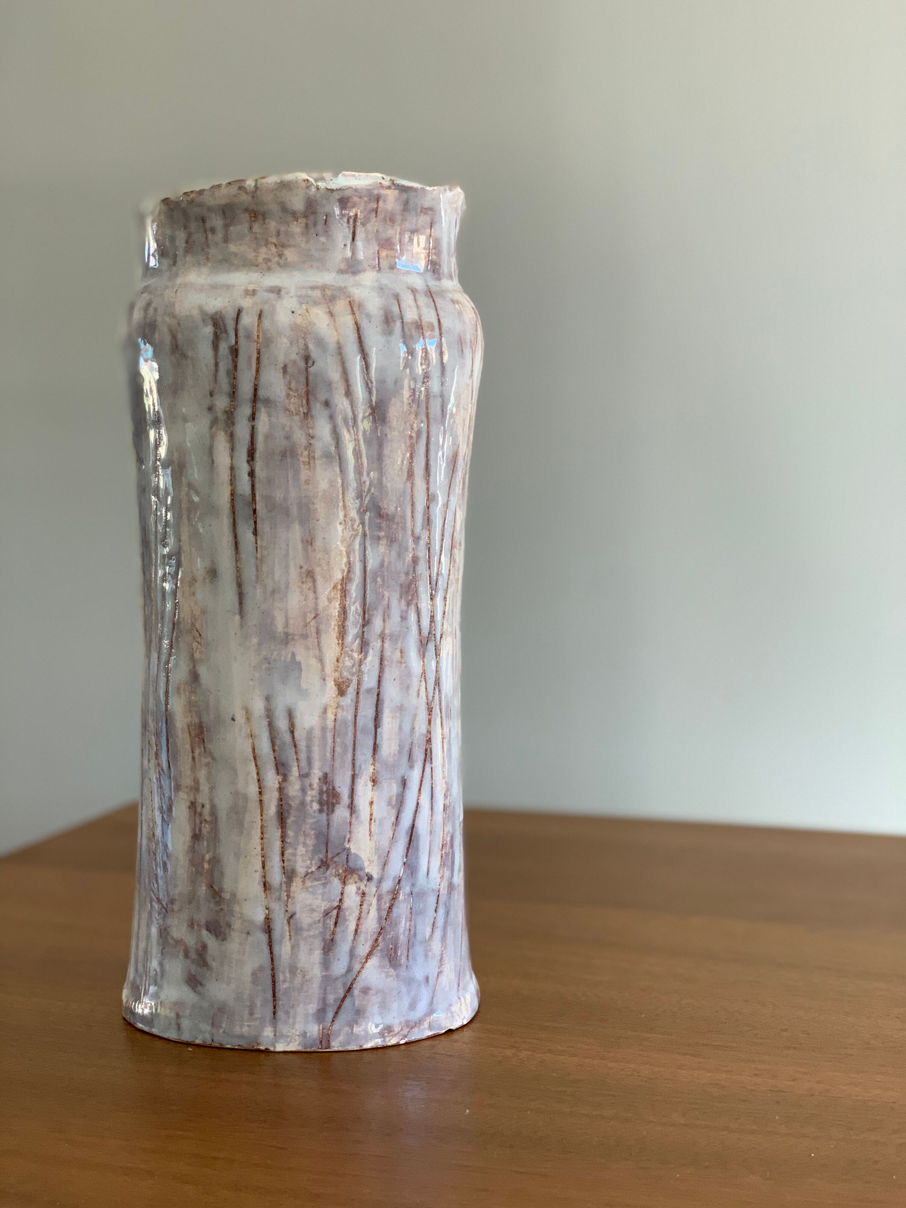 Brutalist vase signed 90