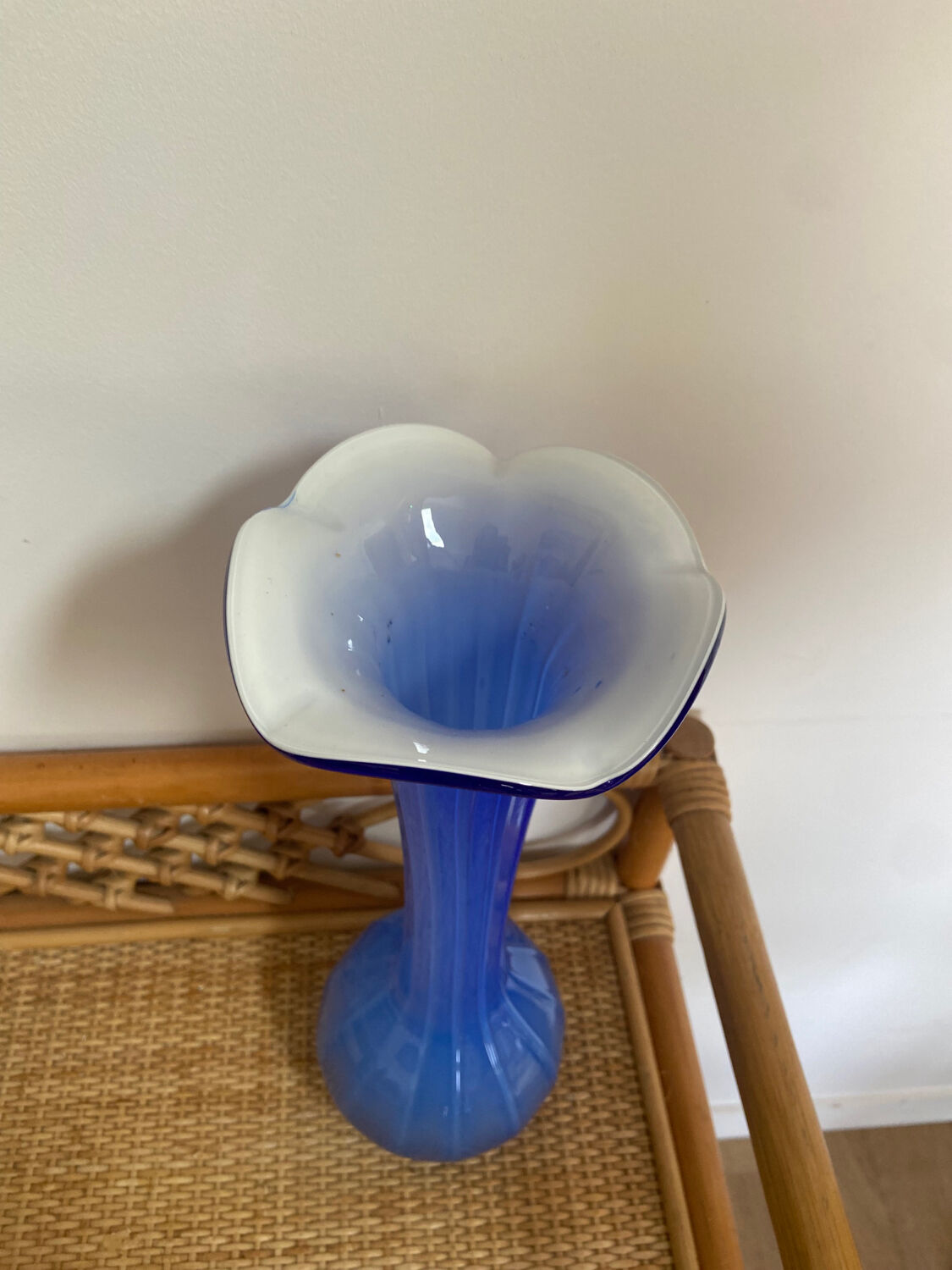 Vase beak corolla vintage blown glass