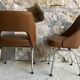 Paire de chaises conférences similicuir marron  1970