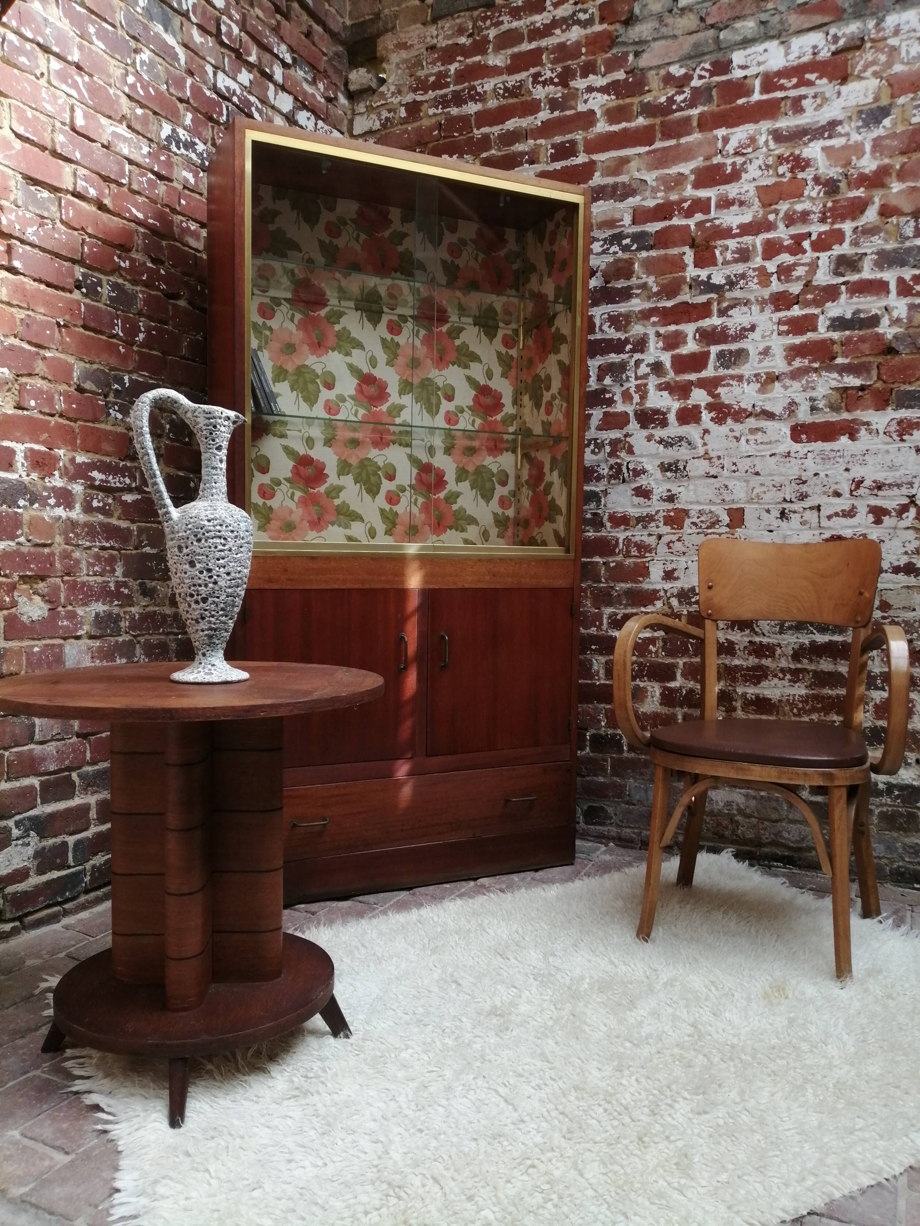 Vintage showcase 50s