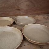 6 assiettes plates à rebords en grès