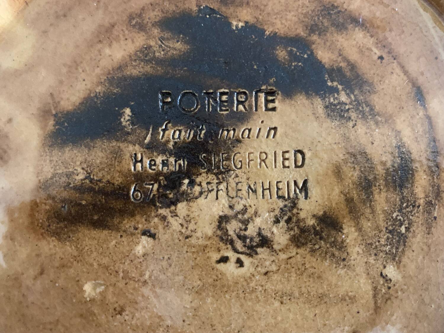 Plat en Terre Cuite Henri Siegfried