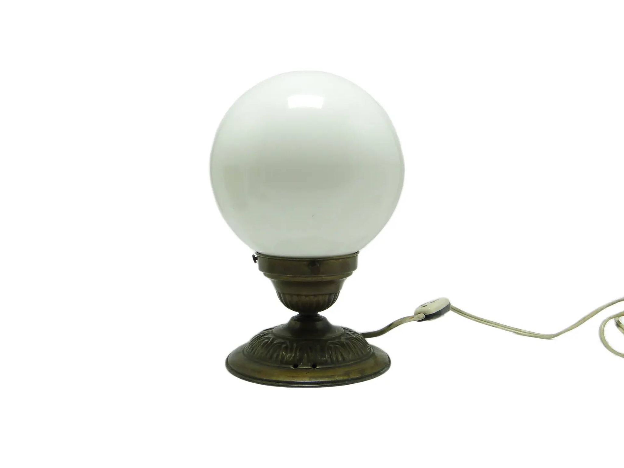 Art Deco table lamp, white glass, Poland, 1930s.