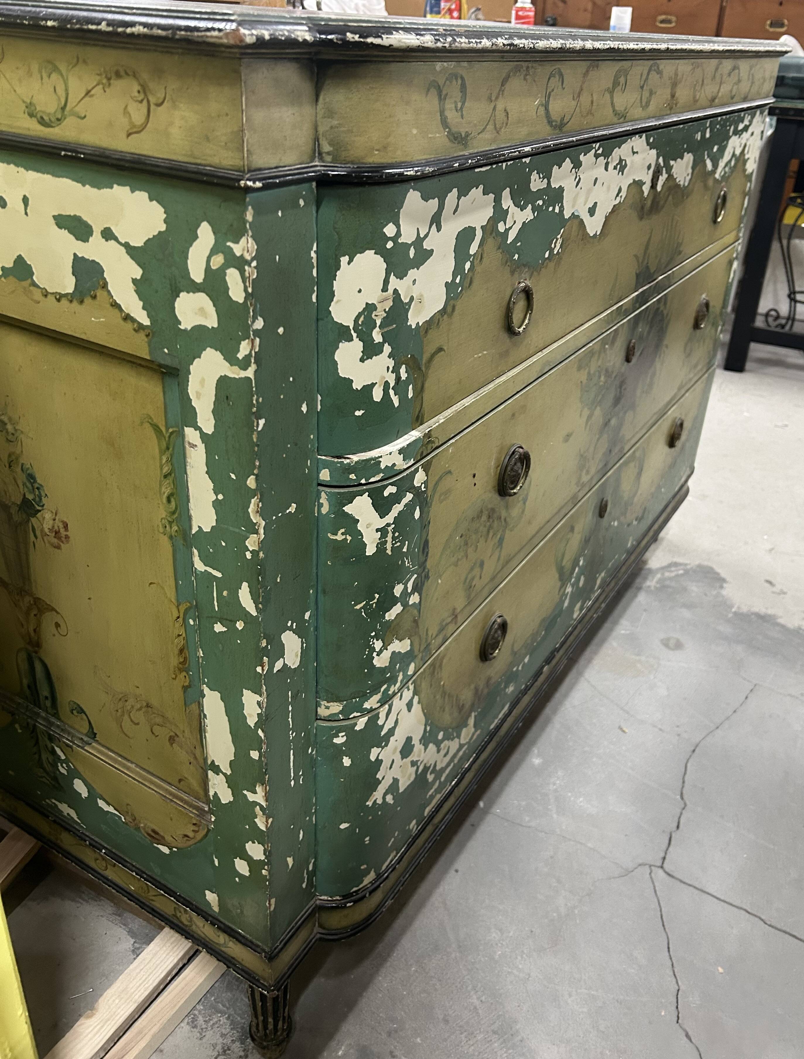 Painted wooden chest of drawers