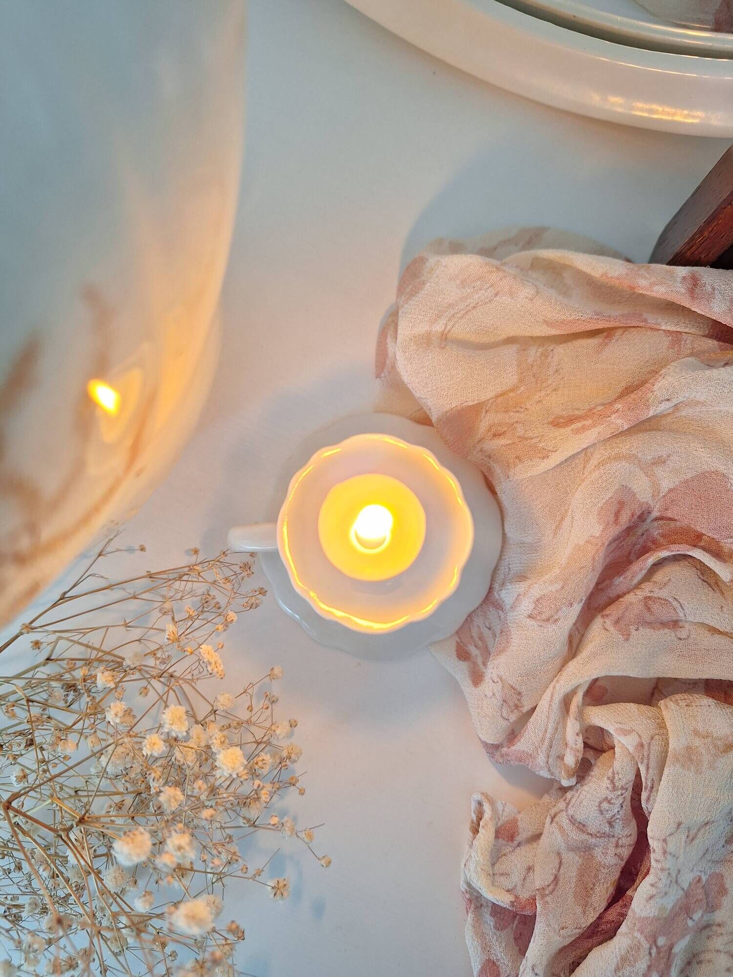 Bedroom candle holder in Tuileries Porcelain