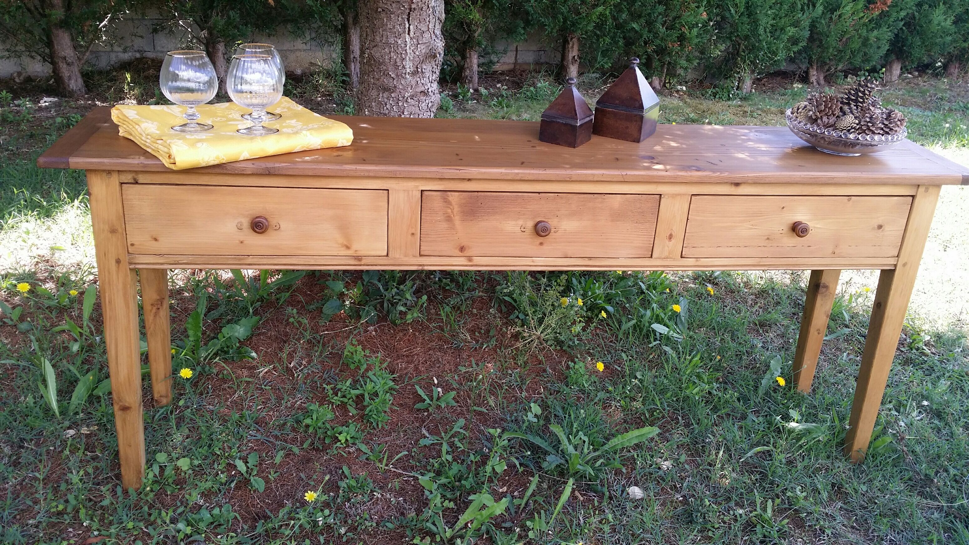 Console feet spindle, 3 drawers