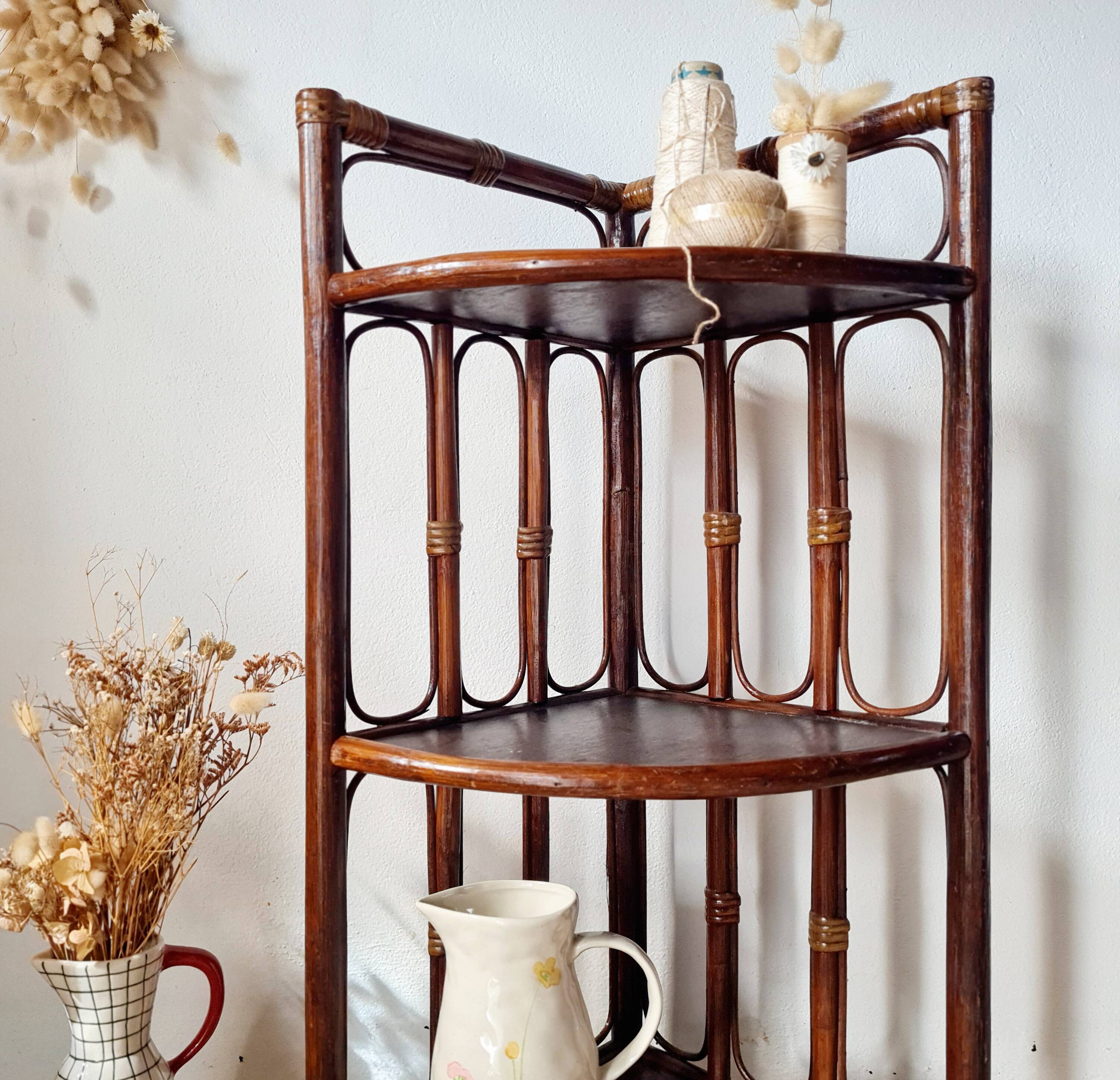 Vintage rattan corner shelf - antique bookcase