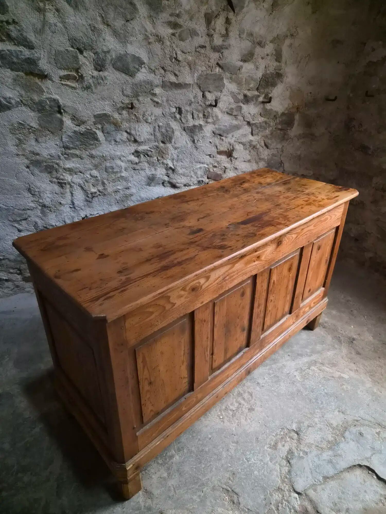 Antique shop counter with 12 drawers / kitchen island