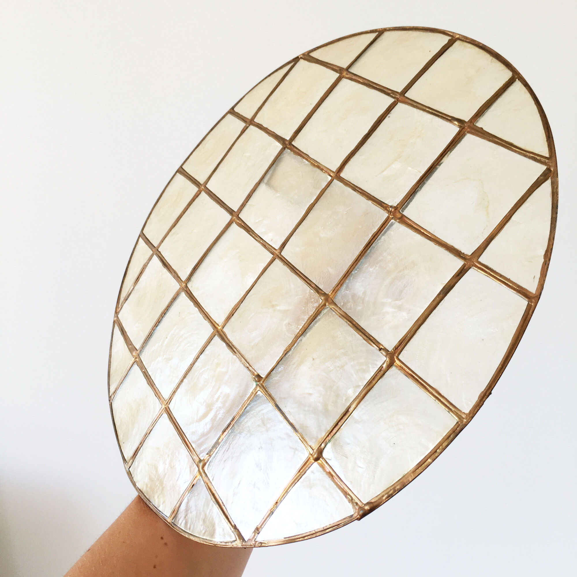 Applique ronde en nacre vintage
