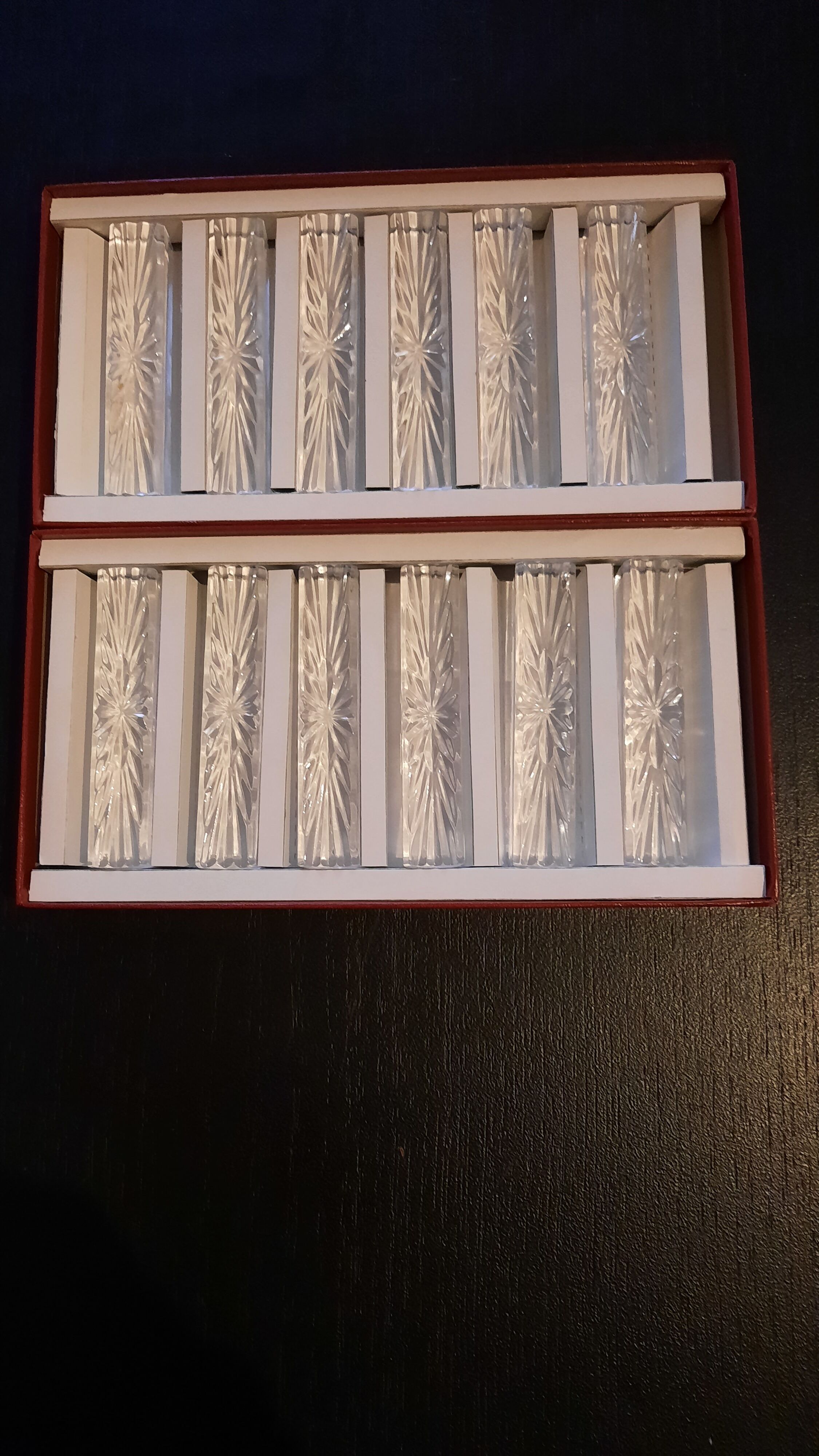 12 crystal knife holders from valves le chatel