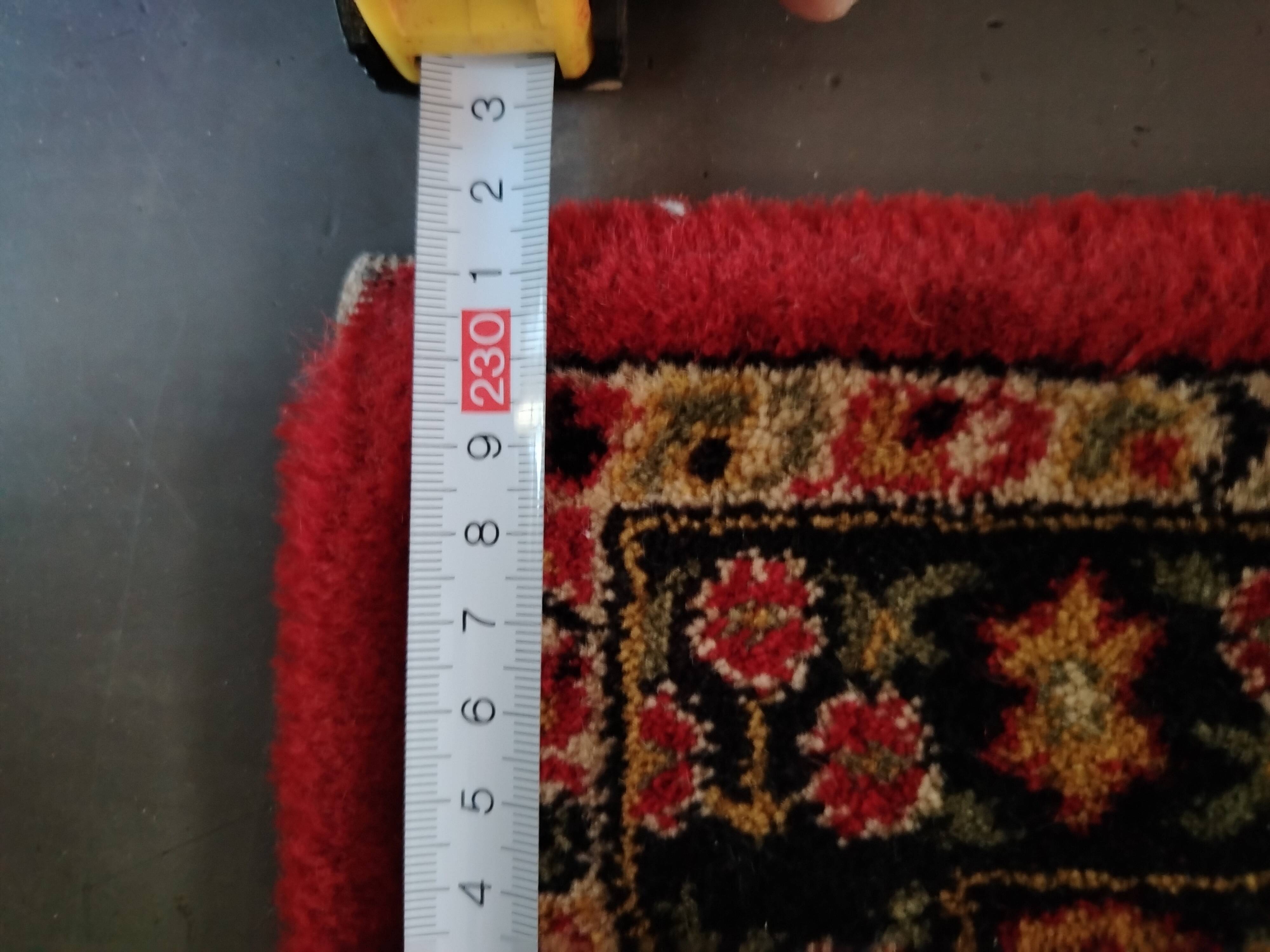 Grand tapis vintage