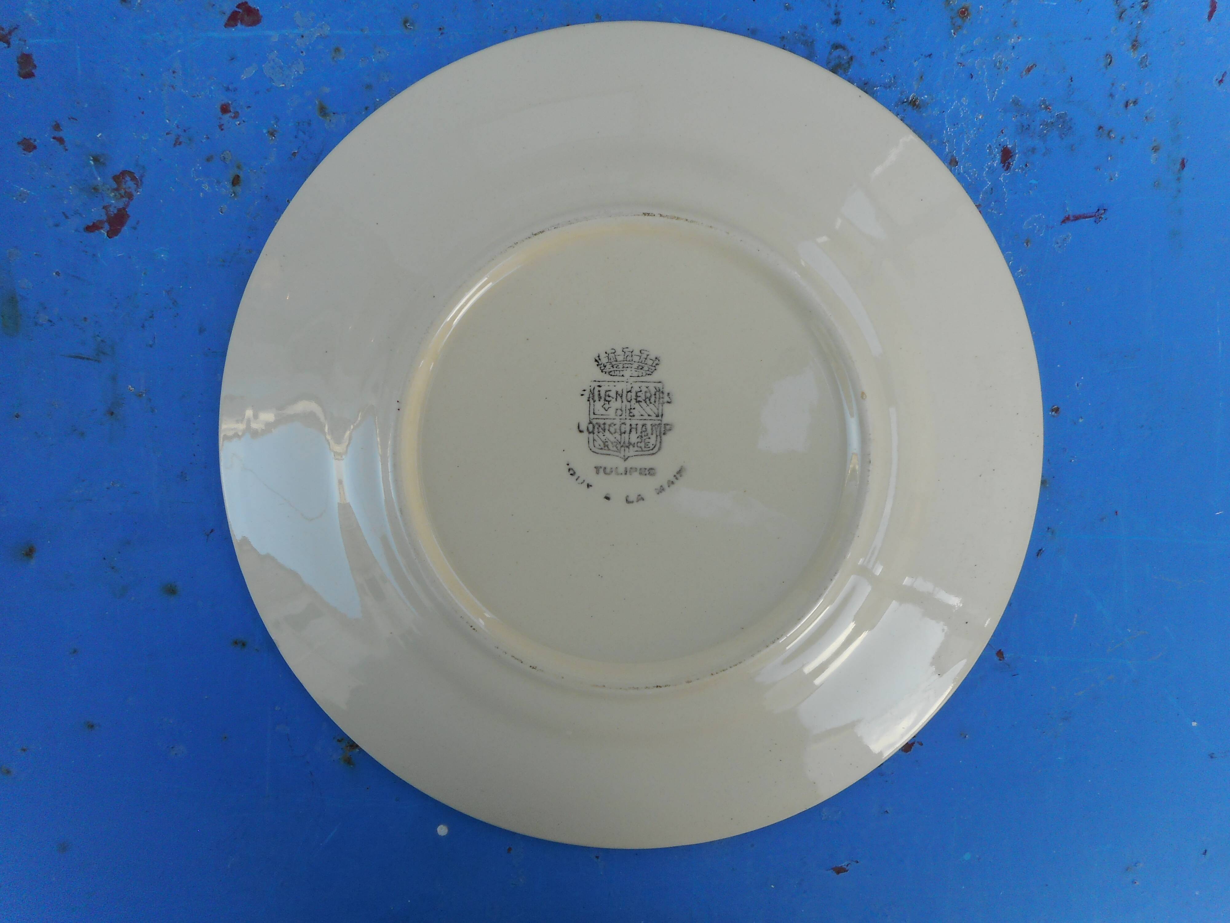 Lot of six plates decorated Tulips "Longchamp"