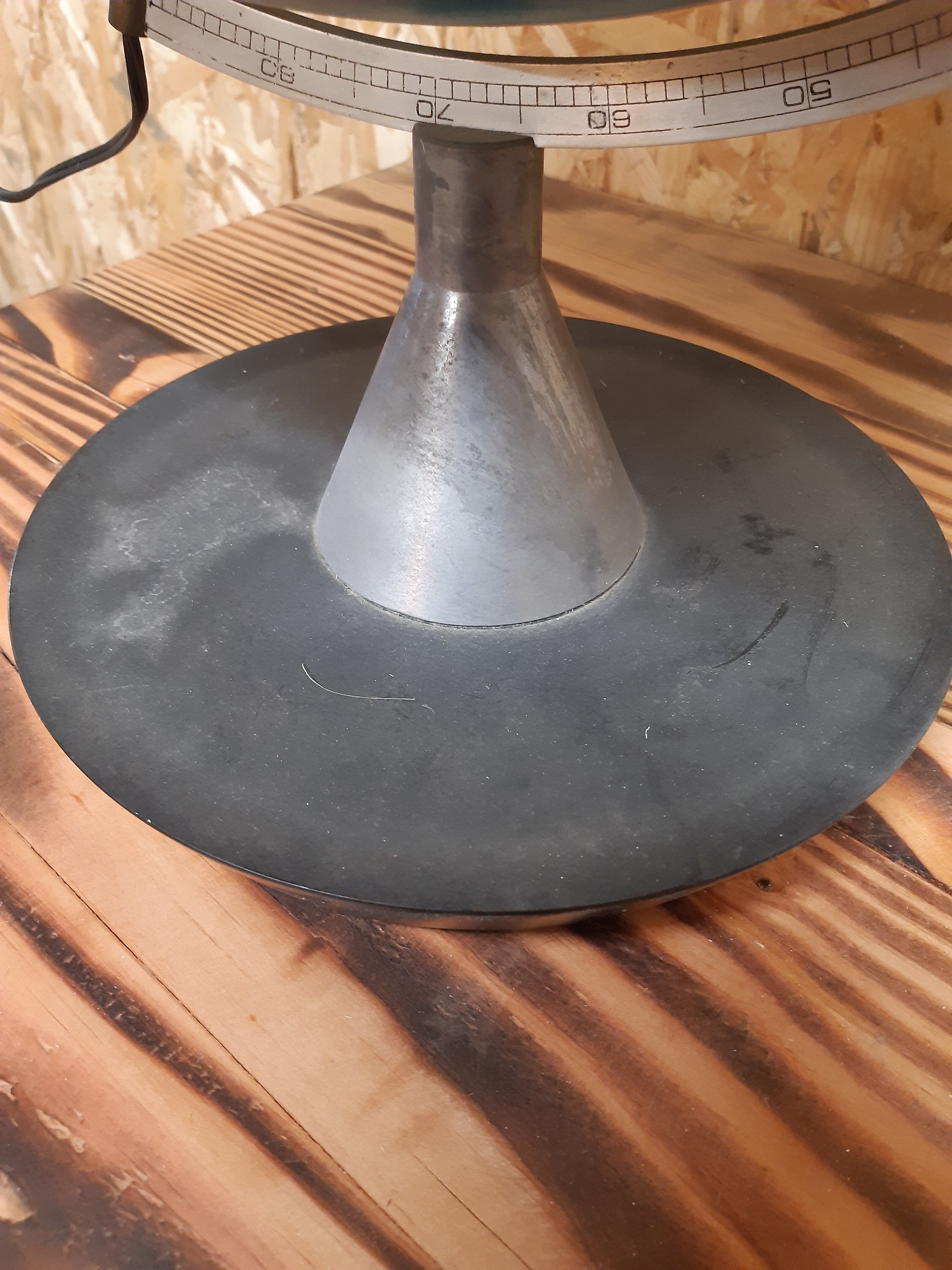 Globe terrestre hercule