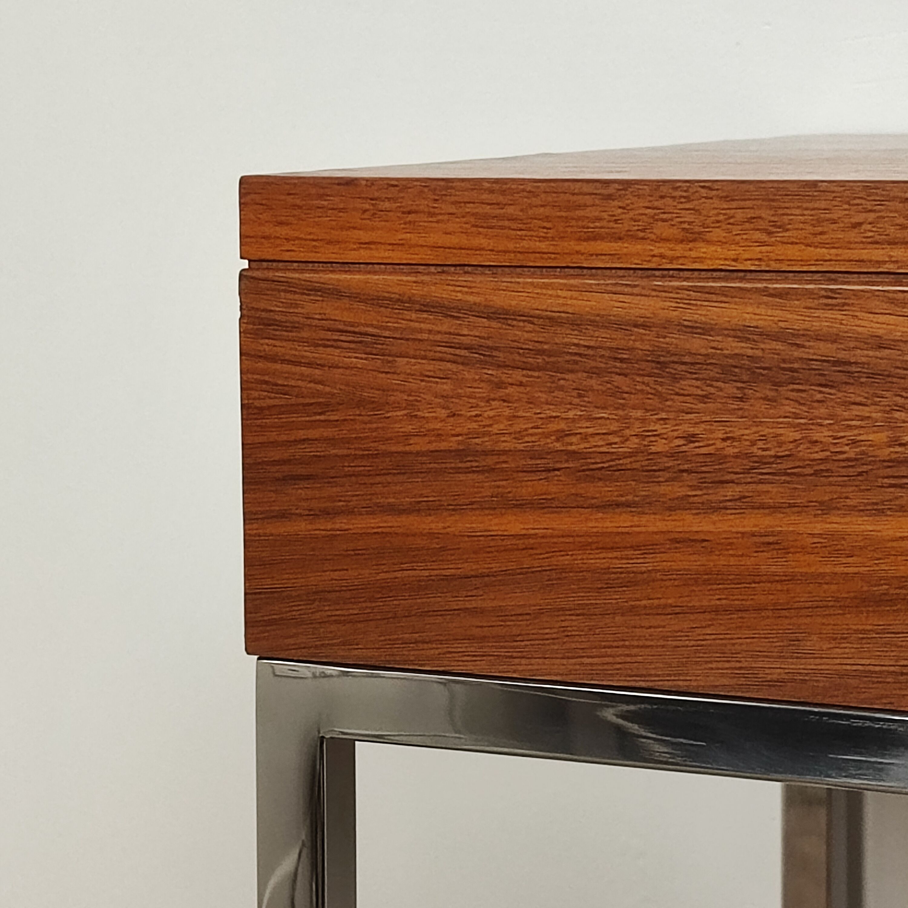 Design sofa ends