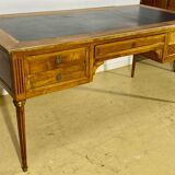 Louis XVI style desk in walnut veneer and brass fillets