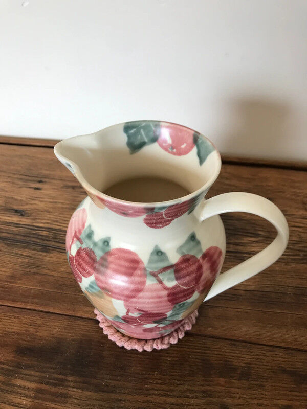 Vintage pitcher Ben Thomas, England