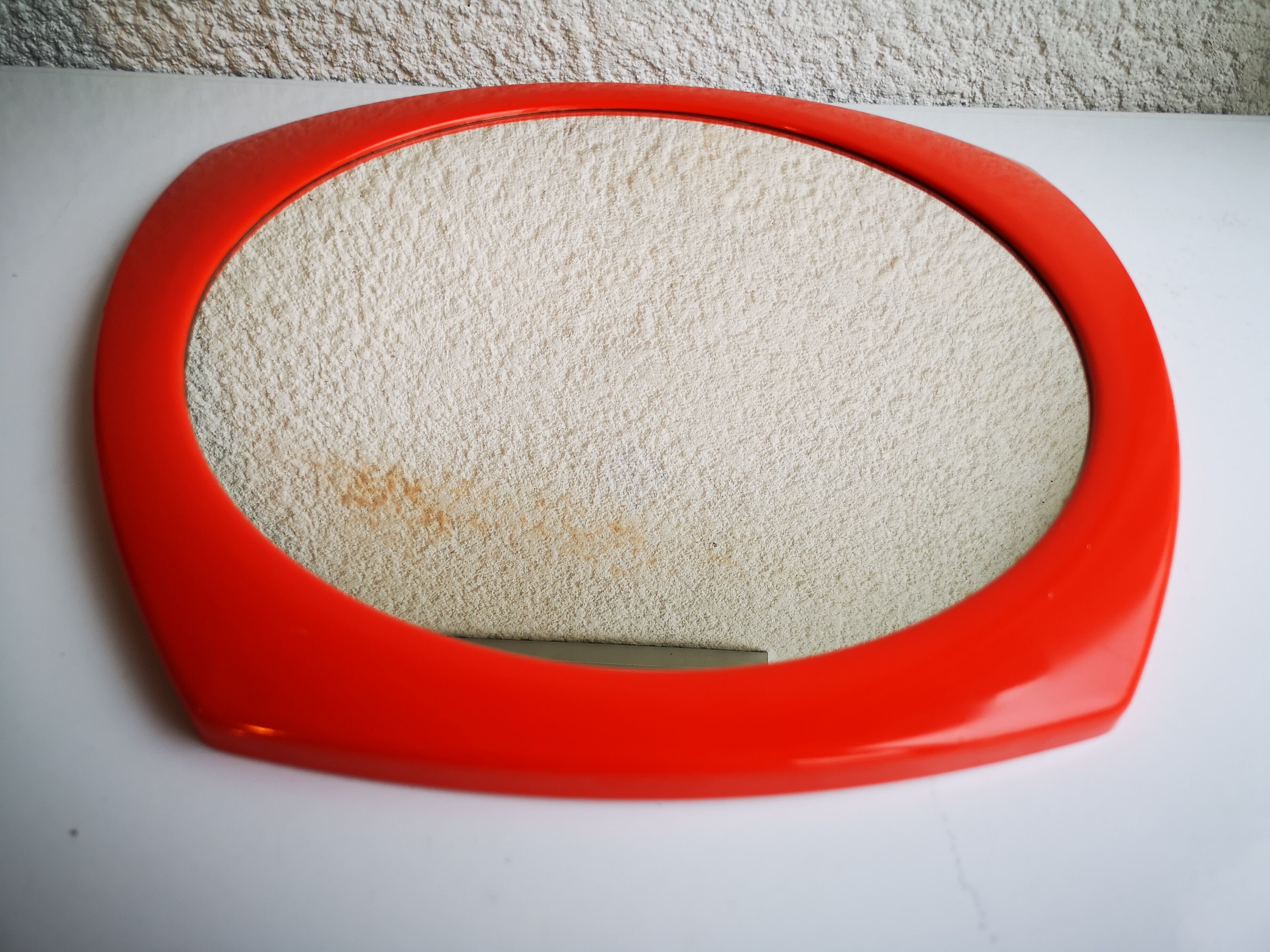 Seventies pop mirror