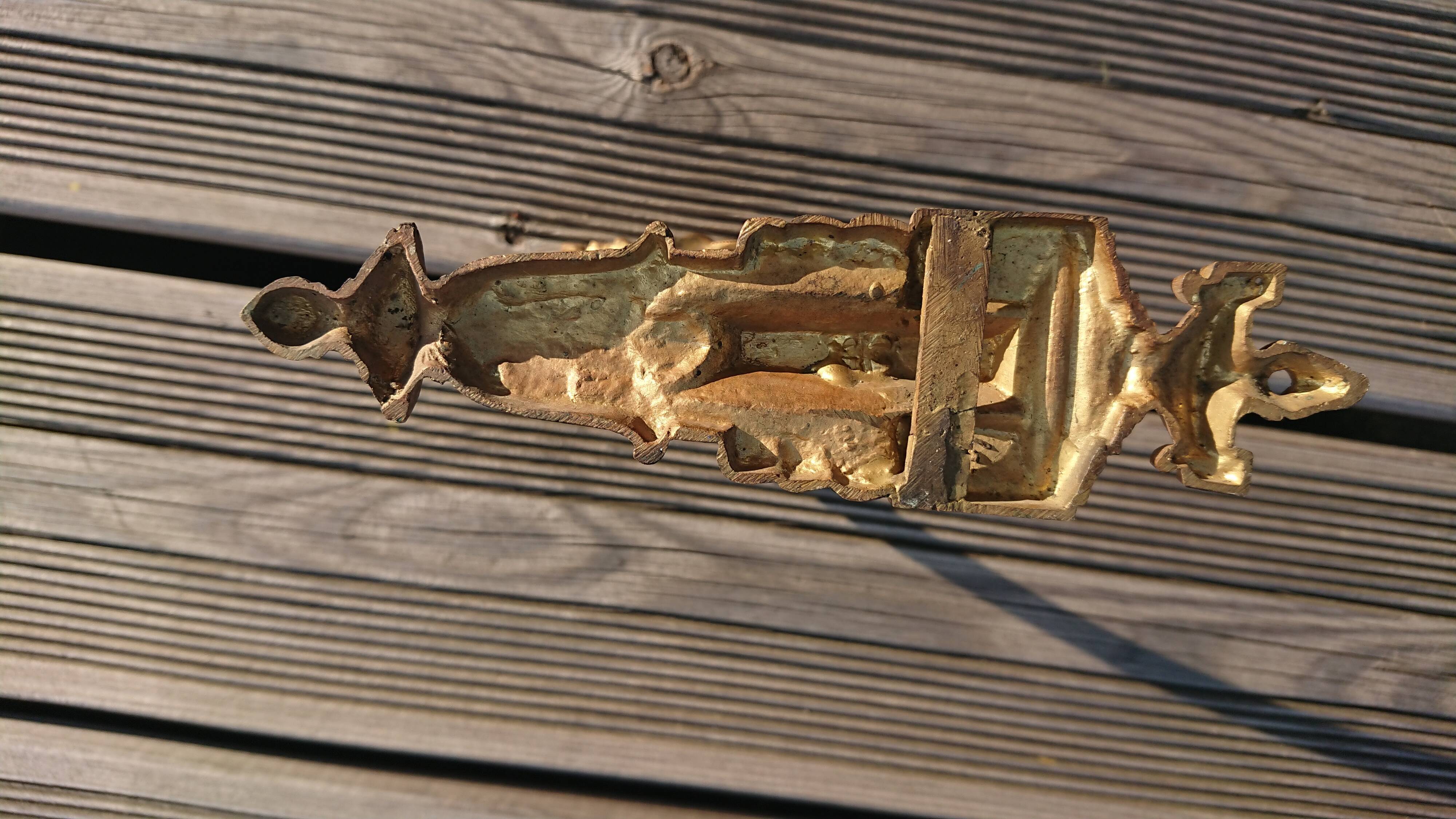 Paire de porte-embrasses en bronze doré