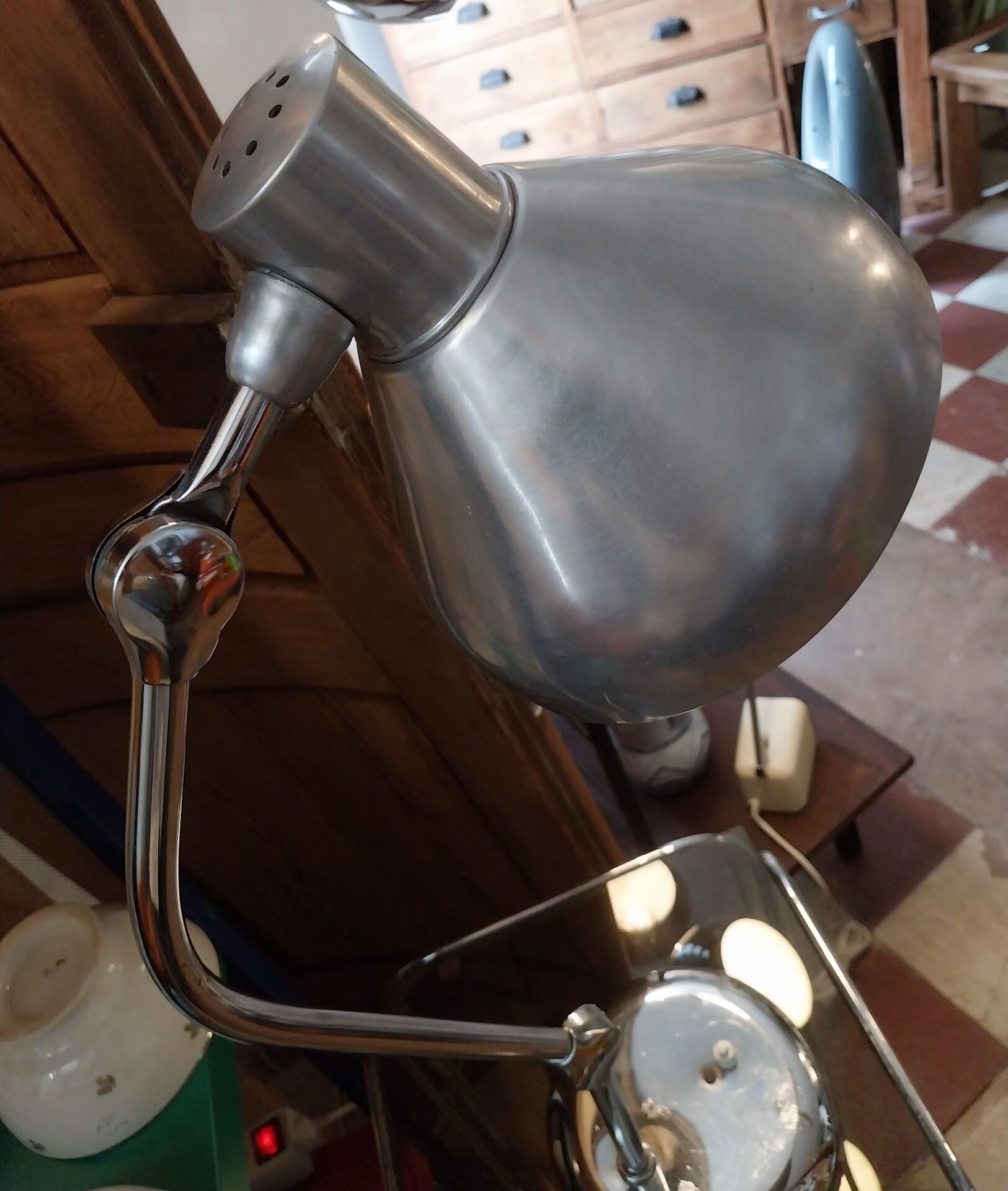 Lampe articulée en métal chromé