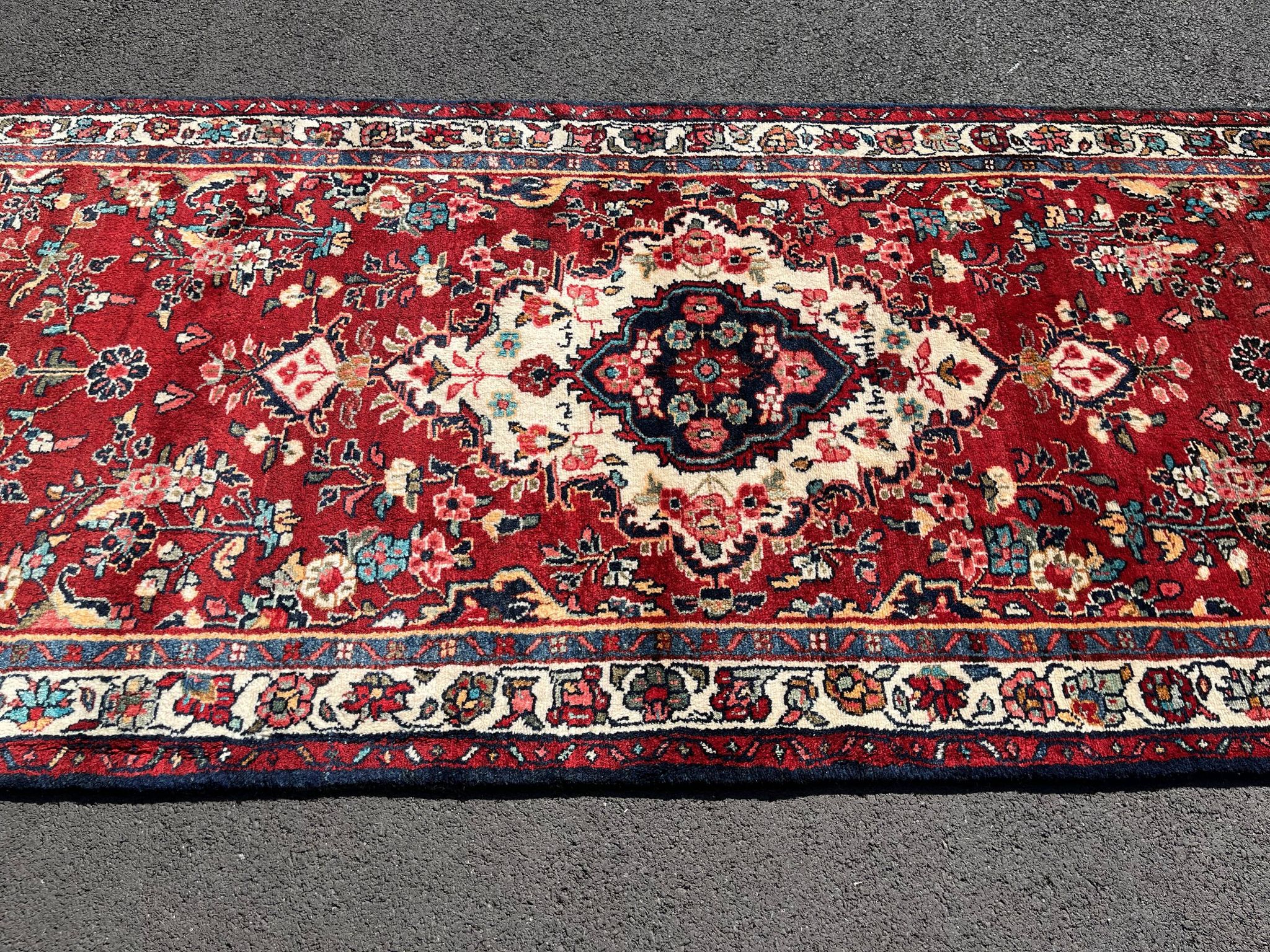 Tapis de Galerie Perse Mahal