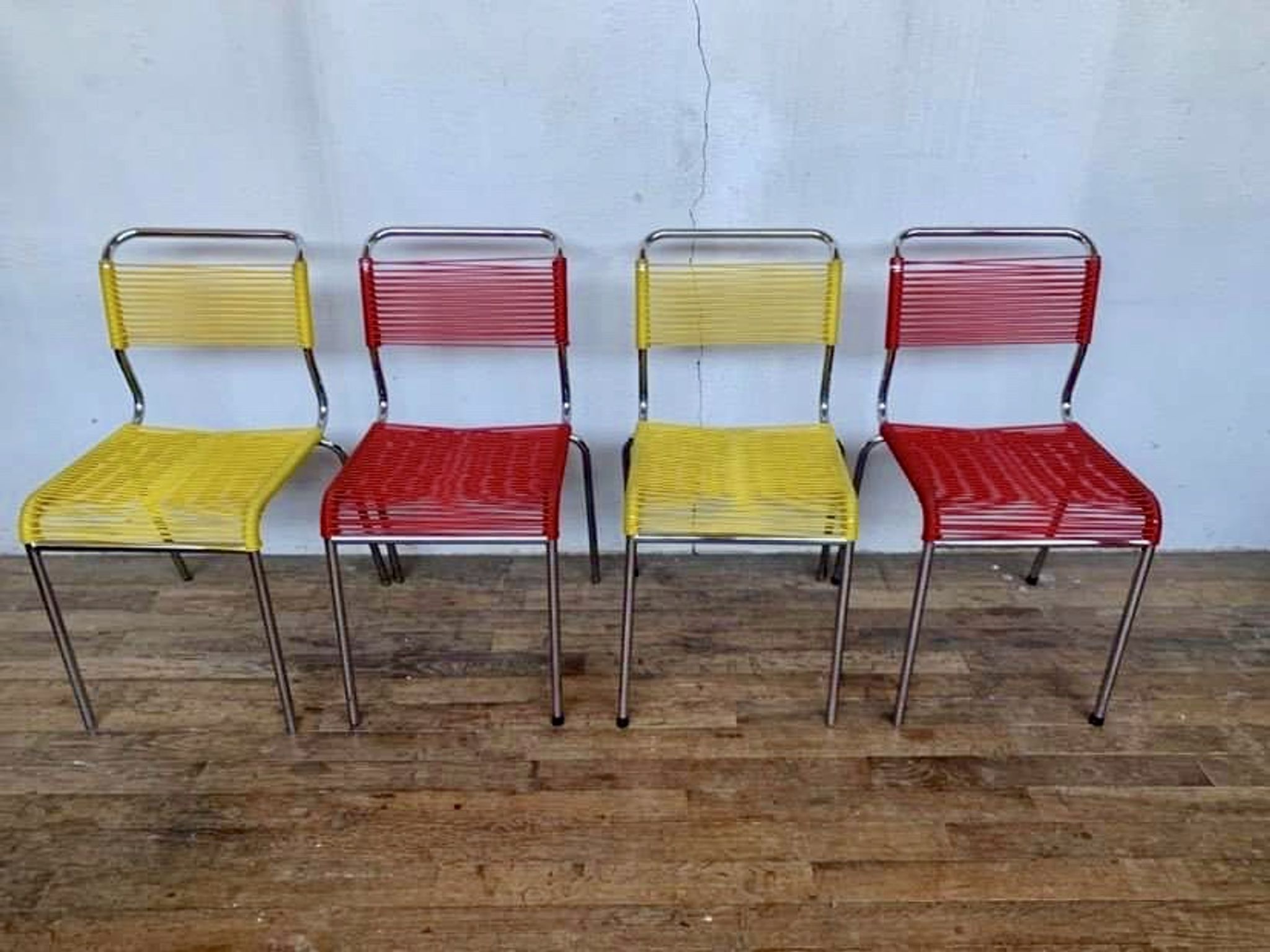 Series of 4 vintage chairs scoubidou of the 1950s