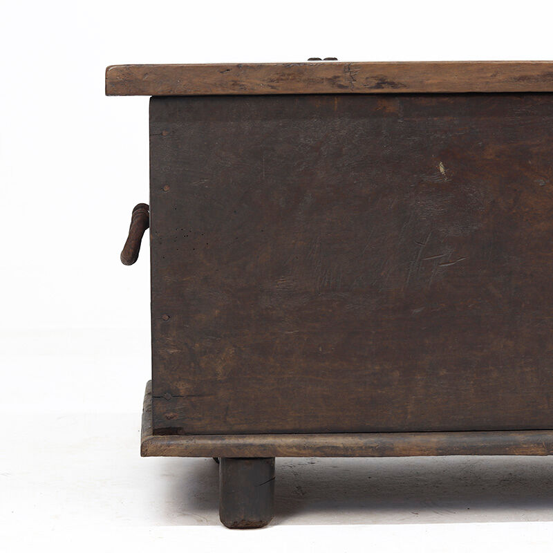 Rustic 18th Century Farmhouse Antique Primitive Six Plank Spanish Chest