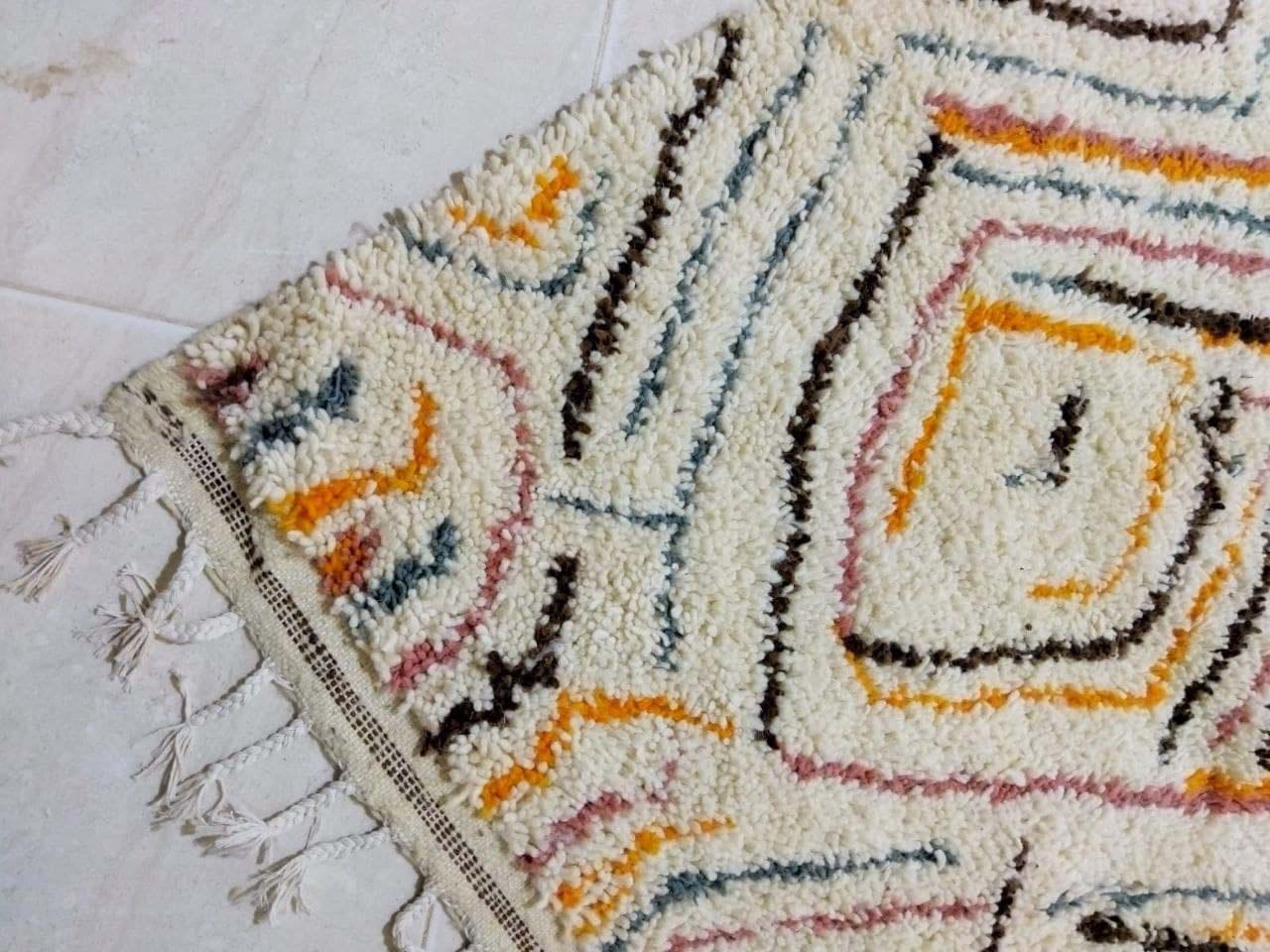 Moroccan berber carpet 280x153cm