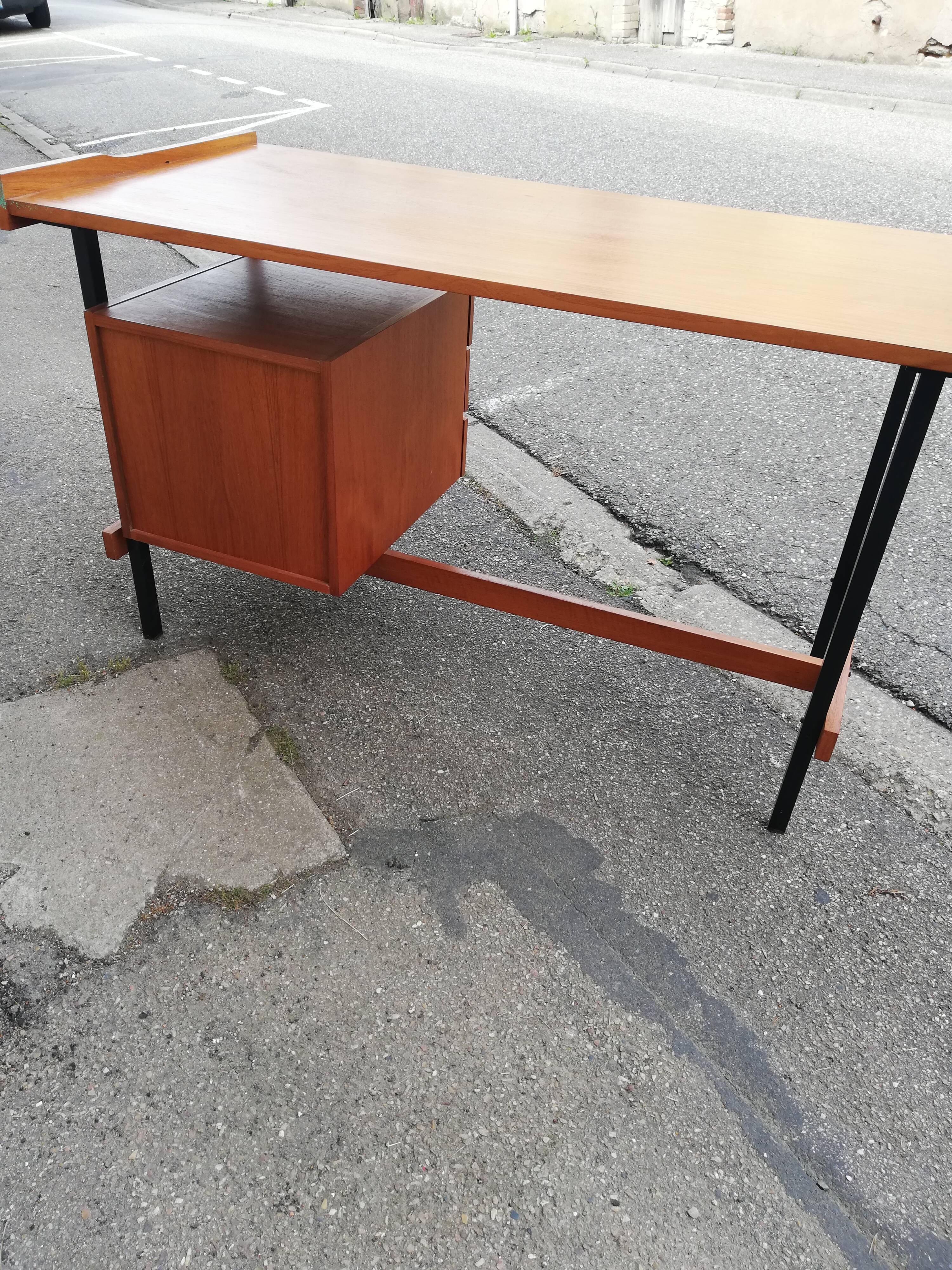Bureau vintage métal et caisson bois