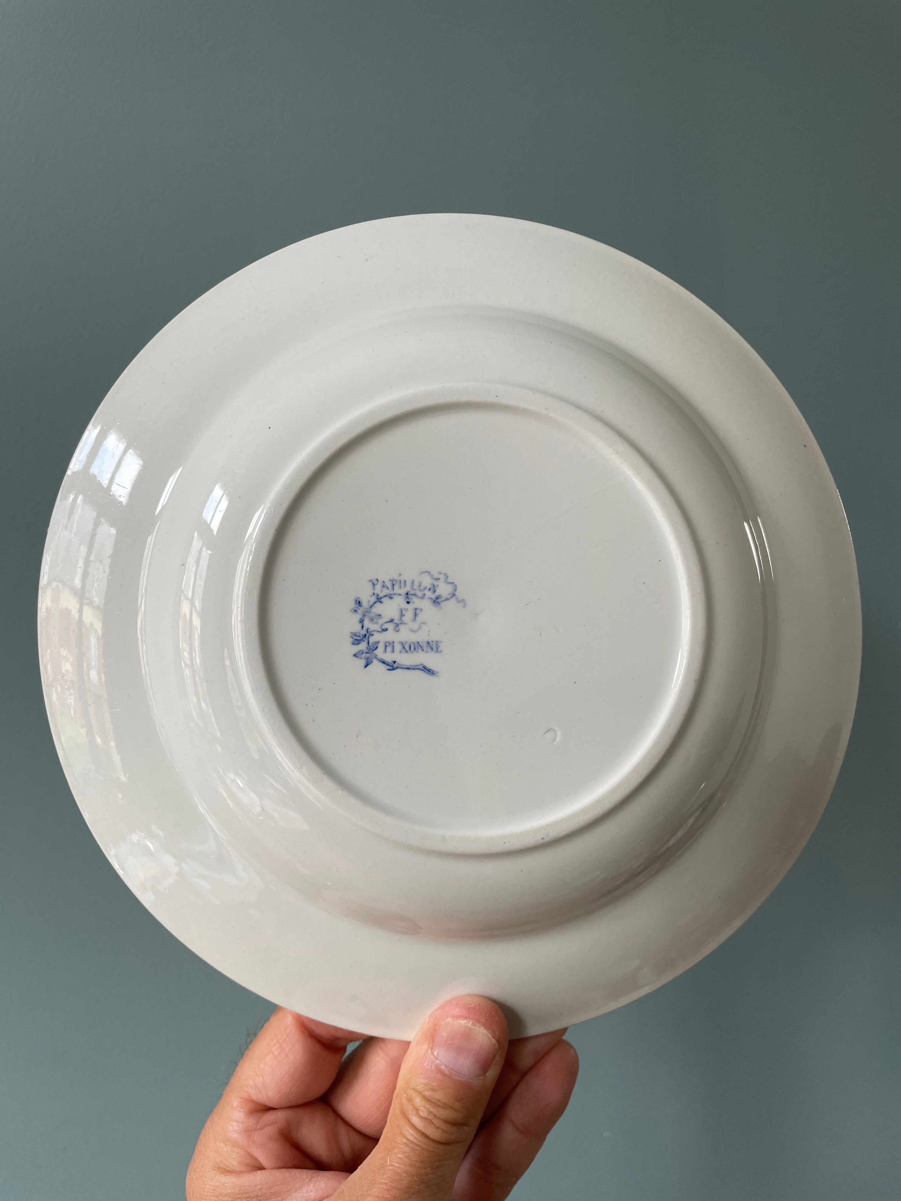 Set of 9 hollow plates 1900 "Butterfly" FF Pexonne