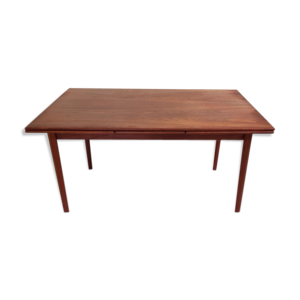 Table par peter Hvidt