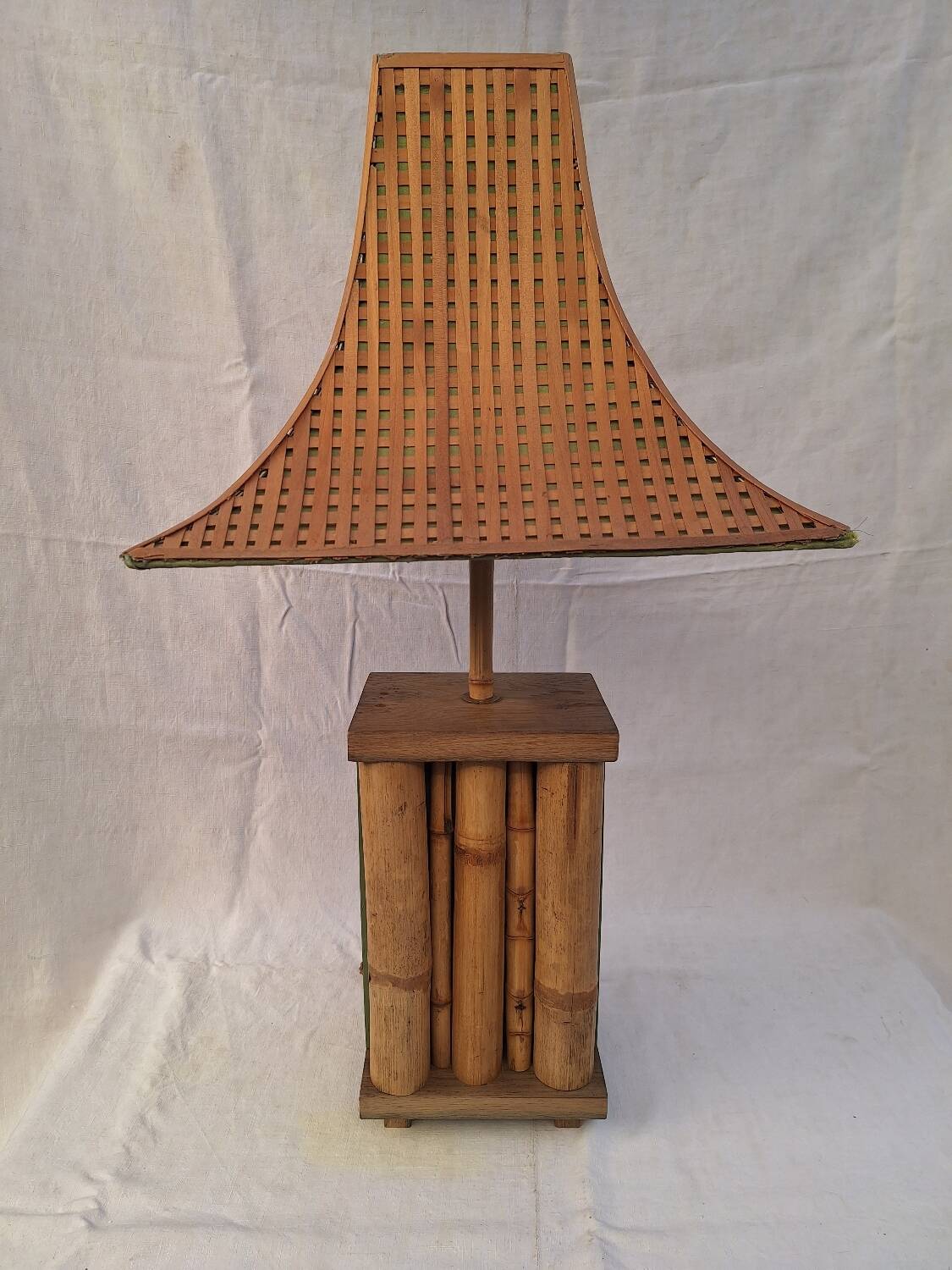 Paire de lampes pagode