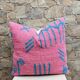 Coussin Kilim en laine berbère fait main : Coussin de sol marocain