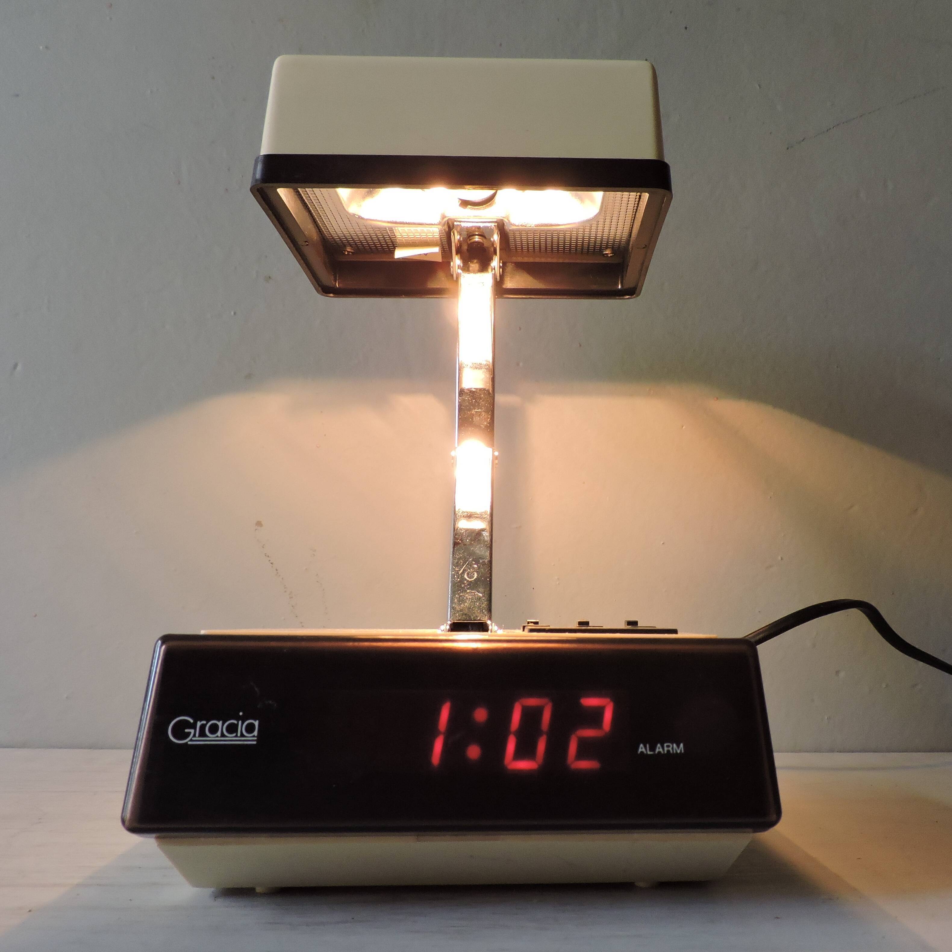 Foldable vintage alarm clock lamp Gracia 70s