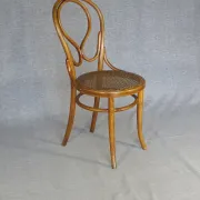 Fischel N°20 bistro chair known as OMEGA circa 1900, not Thonet.