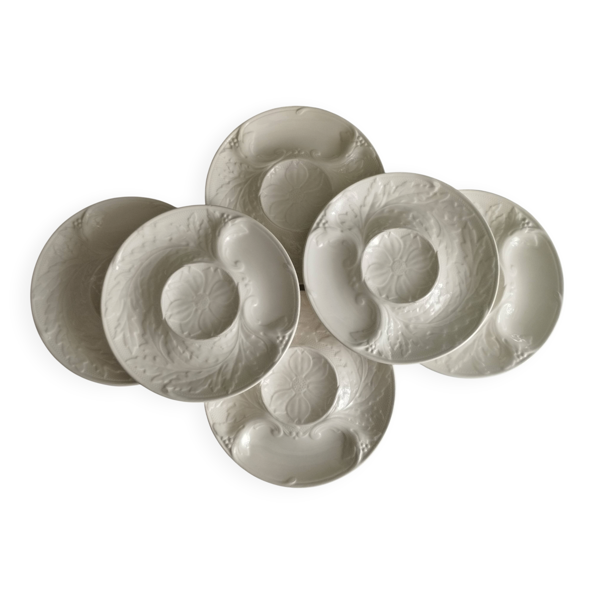 Set of 6 artichoke plates in white faience from Gien.